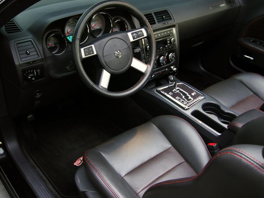  Dodge Challenger Convertible by  Mr. Norm&rsquo;s 2008 года  (фото 8 из 10)